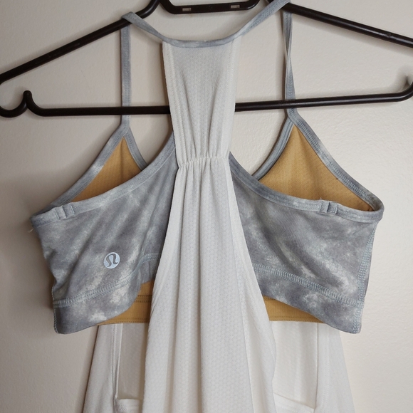 Lululemon No Limits Tank Grey & White - Picture 6 of 6